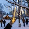 LED Dripping Icicle Lights lifestyle photo